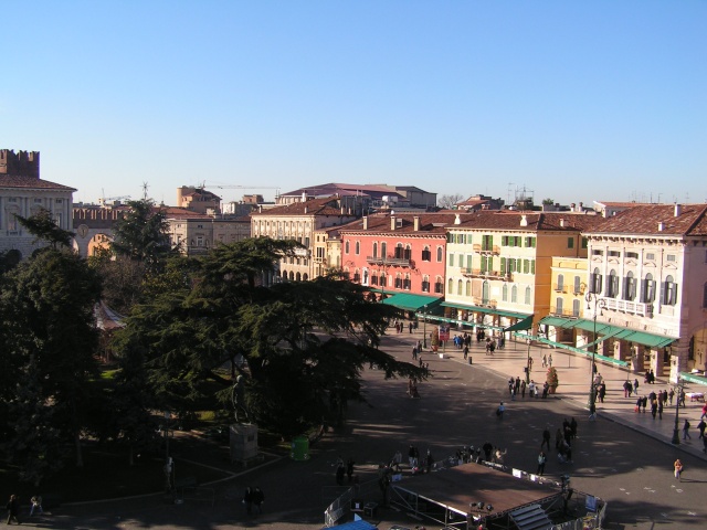 Piazza Bra vista dall'Arena