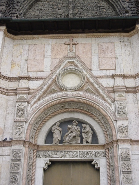 Basilica di S.Petronio: particolare del portale