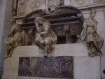 Chiesa di S.Croce: tomba di Michelangelo