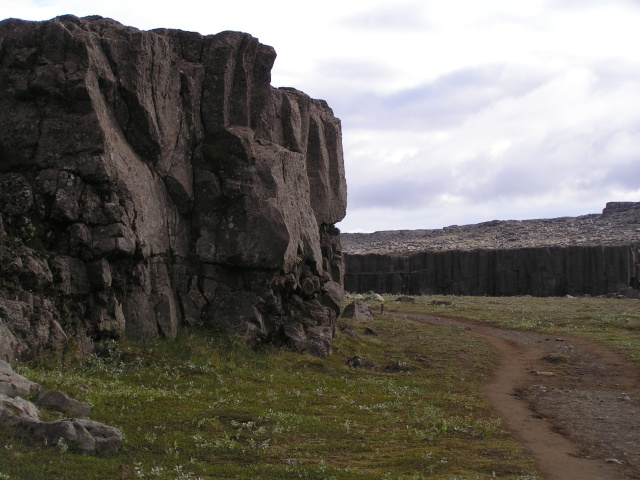 pict3485.jpg
