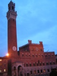 Palazzo Pubblico con la  torre del Mangia