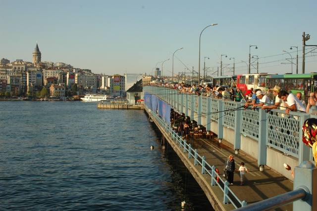 Ponte di Galata sul Corno d'Oro