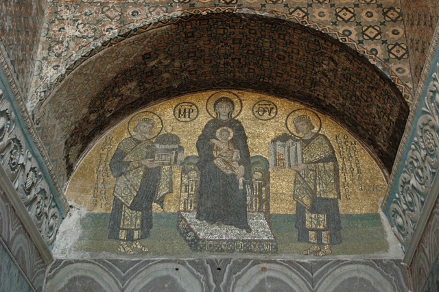 Santa Sofia: Interno